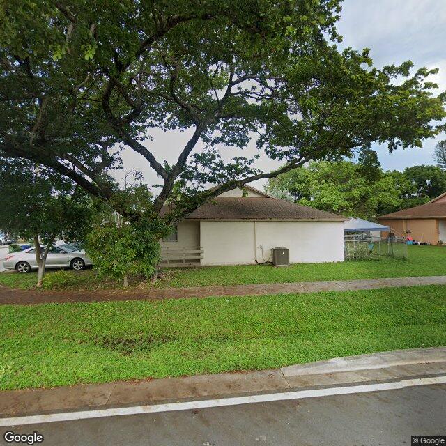 800 SW 9TH ST, Hallandale Beach