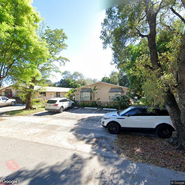 33 SW 8TH CT, Hallandale Beach