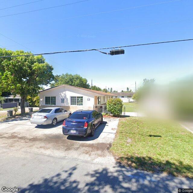 708 SW 7th Ave, Hallandale Beach