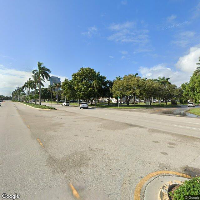 25 SW 8TH CT, Hallandale Beach