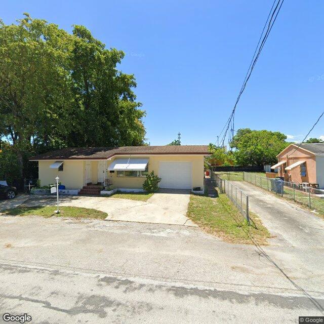 130 SE 4TH ST, Hallandale Beach