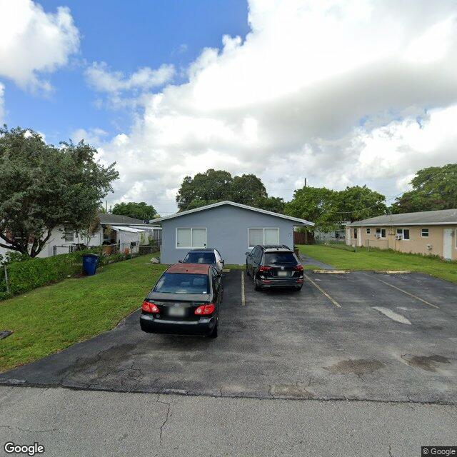 320 SW 10TH TE, Hallandale Beach