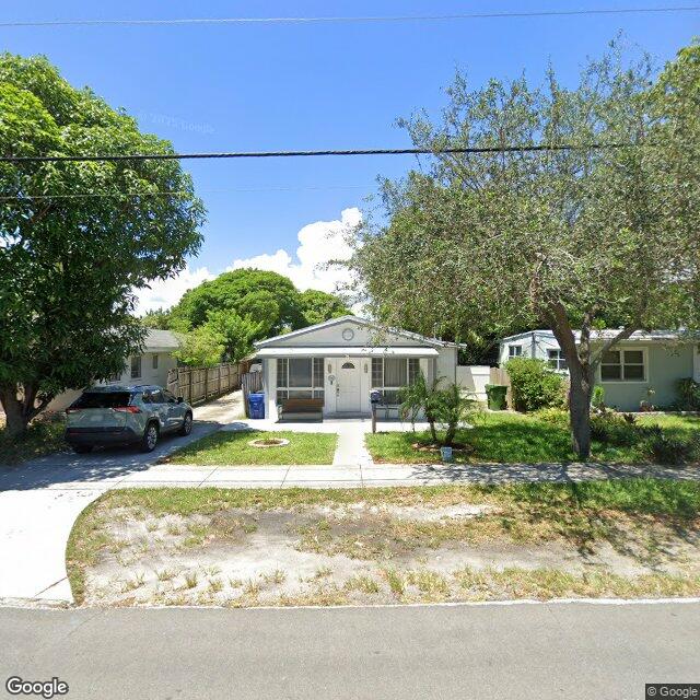 132 SW 2ND AV, Hallandale Beach