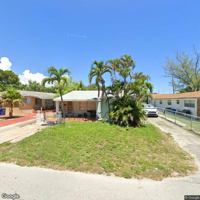 321 SE 2ND ST, Hallandale Beach