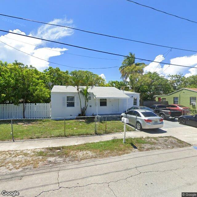 117 NE 2ND AV, Hallandale Beach