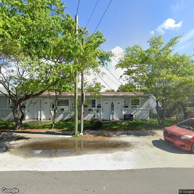 305 NW 1ST AV, Hallandale Beach