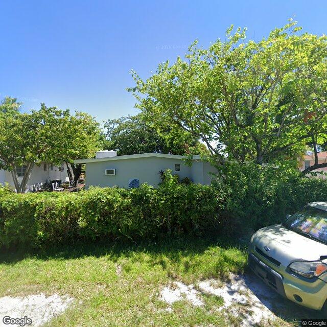 222 NE 4th Court, Hallandale Beach