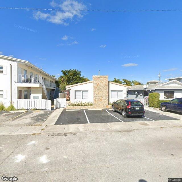 619 NE 5TH ST, Hallandale Beach