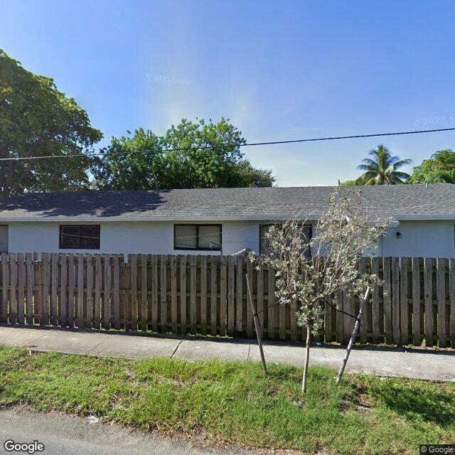 303 7TH ST, Hallandale Beach
