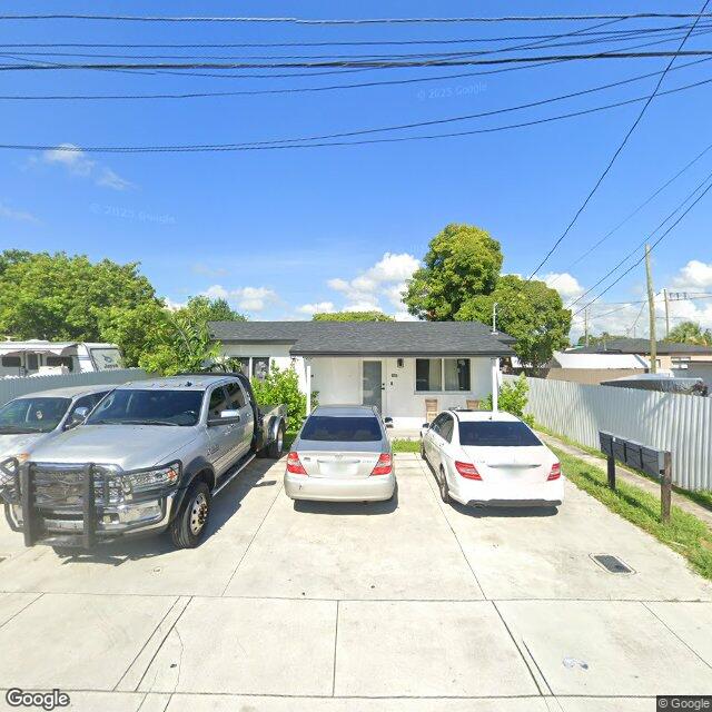 1015 NW 1ST AV, Hallandale Beach