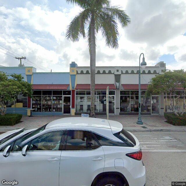 2032 HARRISON, Hollywood