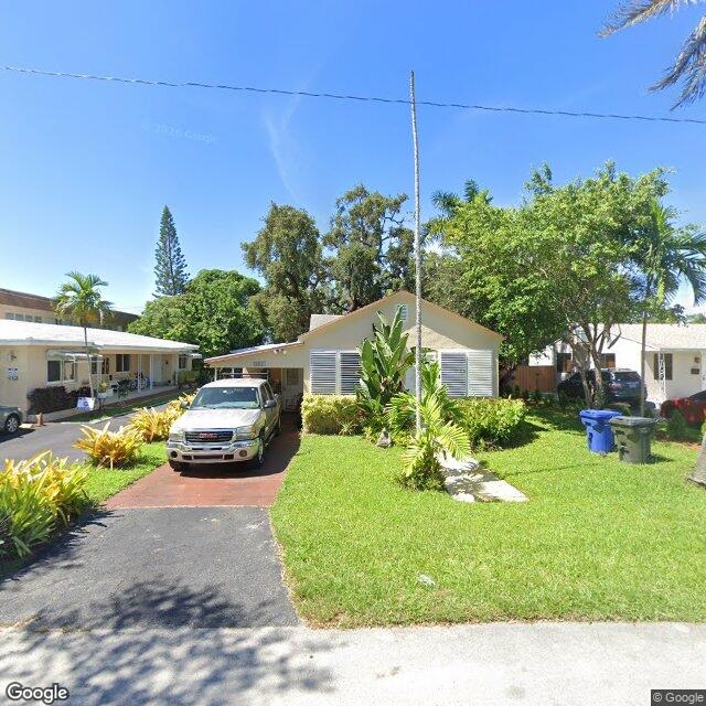 2827 Taylor St, Hollywood
