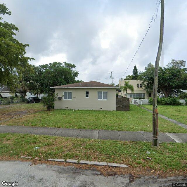 1942 TAYLOR ST, Hollywood