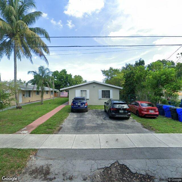 5823 Buchanan St, Hollywood