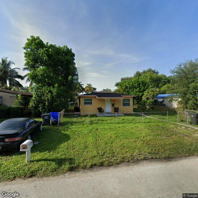 6360 Hayes St, Hollywood
