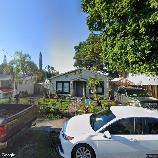 1942 Grant St, Hollywood