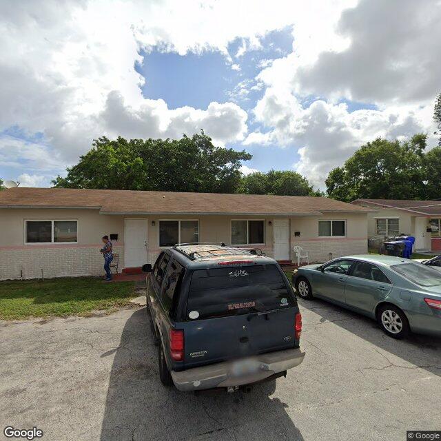 5835 MC KINLEY ST, Hollywood