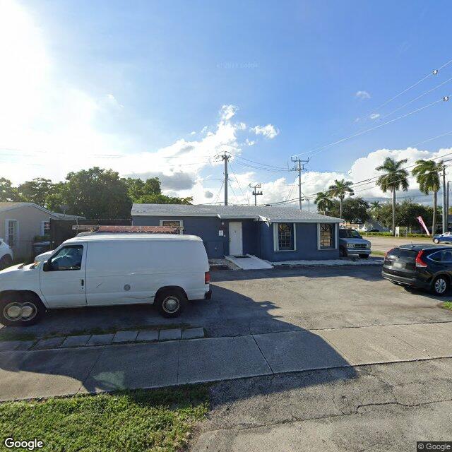 1640 NW 69th Way, Hollywood