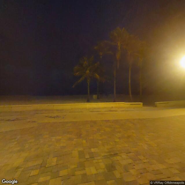 2012 N Surf Rd, Hollywood