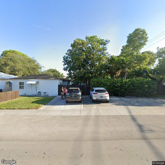 1901 Mckinley St, Hollywood