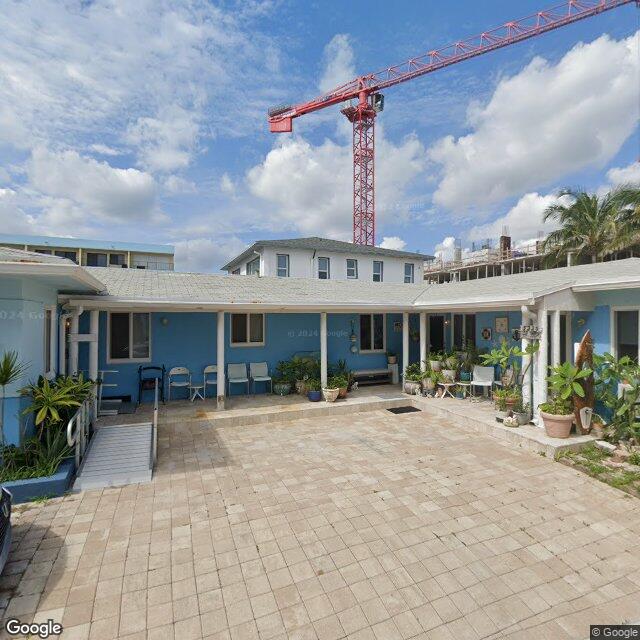 3220 SURF RD, Hollywood