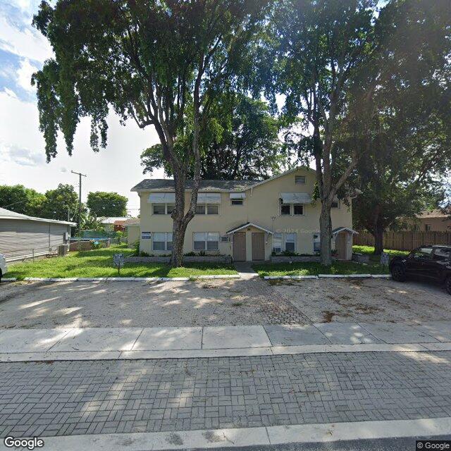 26 SE 13th Terrace, Dania Beach