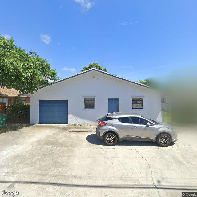 55 SW 12th St, Dania Beach