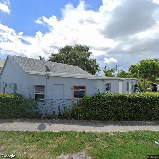 307 W Dixie Hwy, Dania Beach