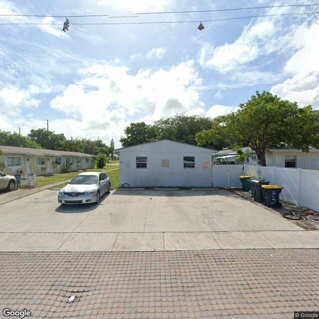 711 SW 10TH ST, Dania Beach