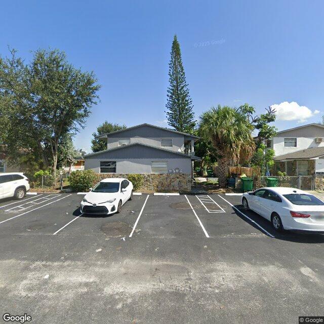 7371 NW 37TH ST, Davie