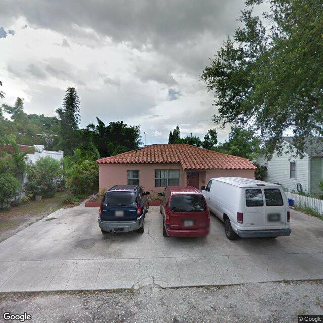 35 SW 6th St, Dania Beach