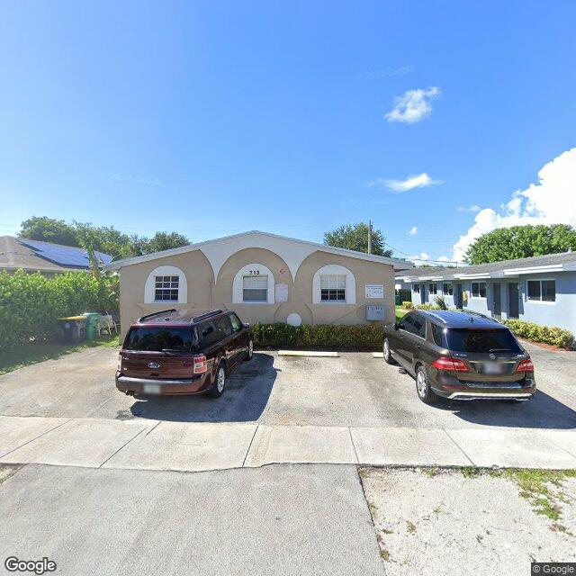 713 SW 3RD PL, Dania Beach
