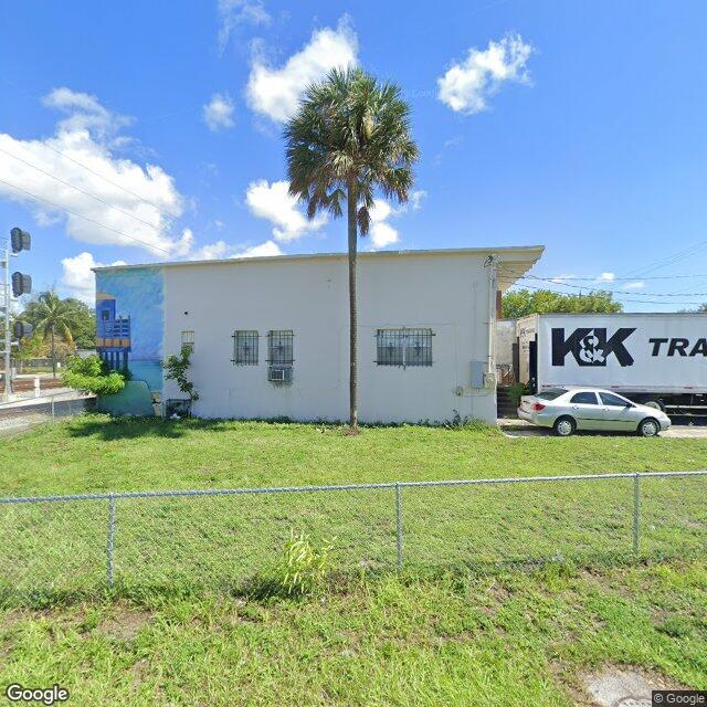 5 NW 3rd Avenue, Dania Beach