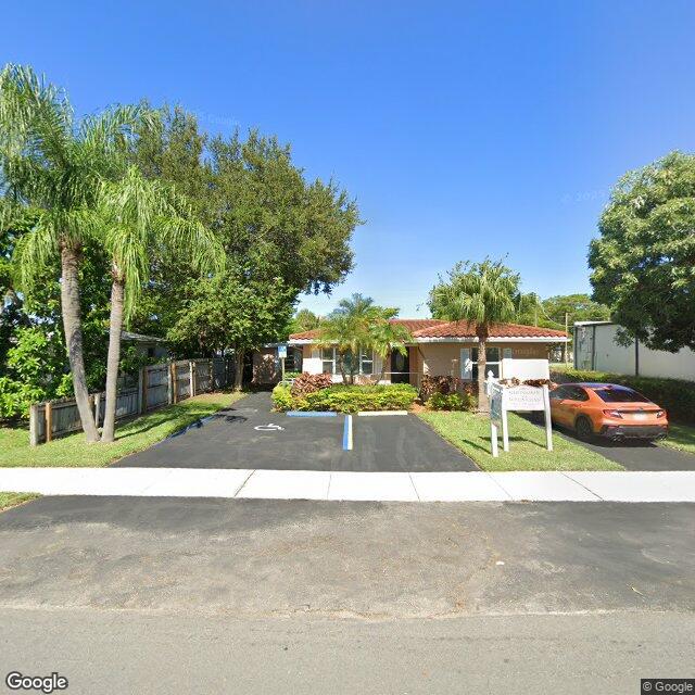 18 NE 2nd Avenue, Dania Beach