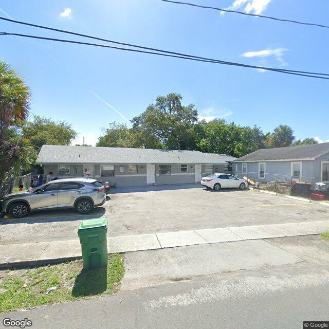 114 NW 7TH AV, Dania Beach