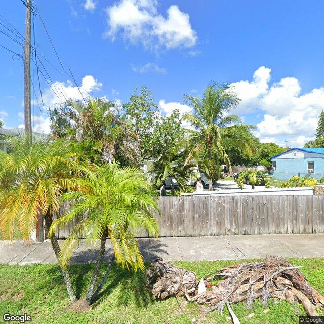 119 NW 13th Ave, Dania Beach