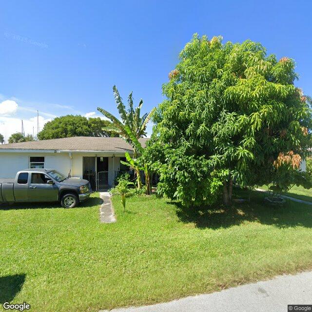 103 NE 3rd St, Dania Beach