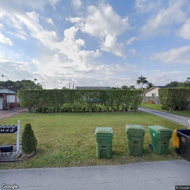 4118 SW 51st St, Dania Beach