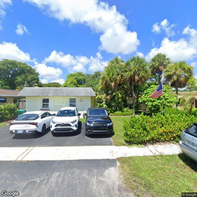 817 NW 12th Avenue, Dania Beach