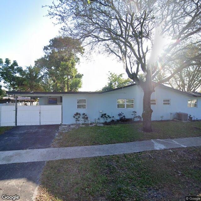 5421- 5425 NW 16th Ct, Lauderhill