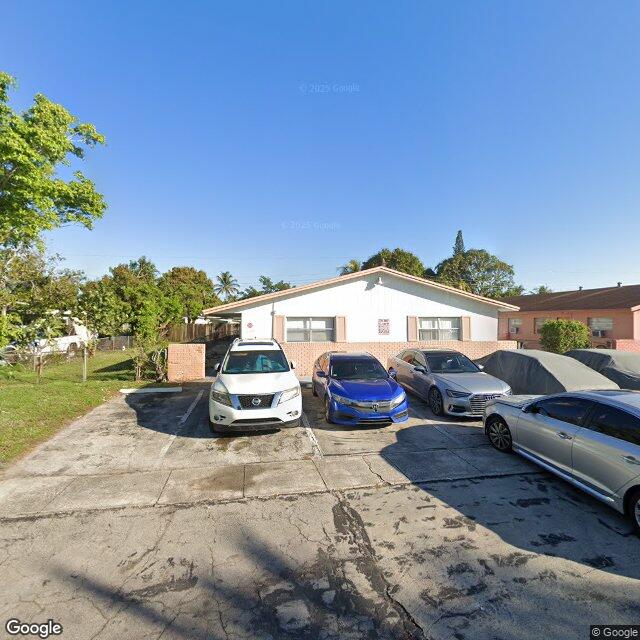 5311 NW 16th St, Lauderhill