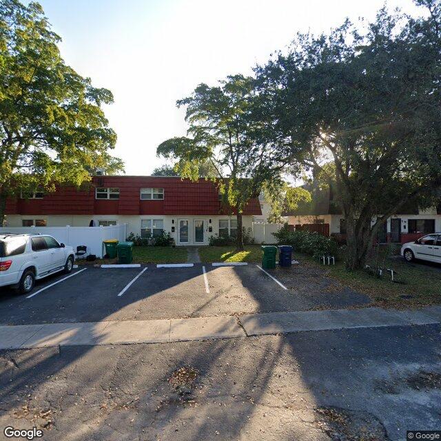 2280 NW 59th Way, Lauderhill