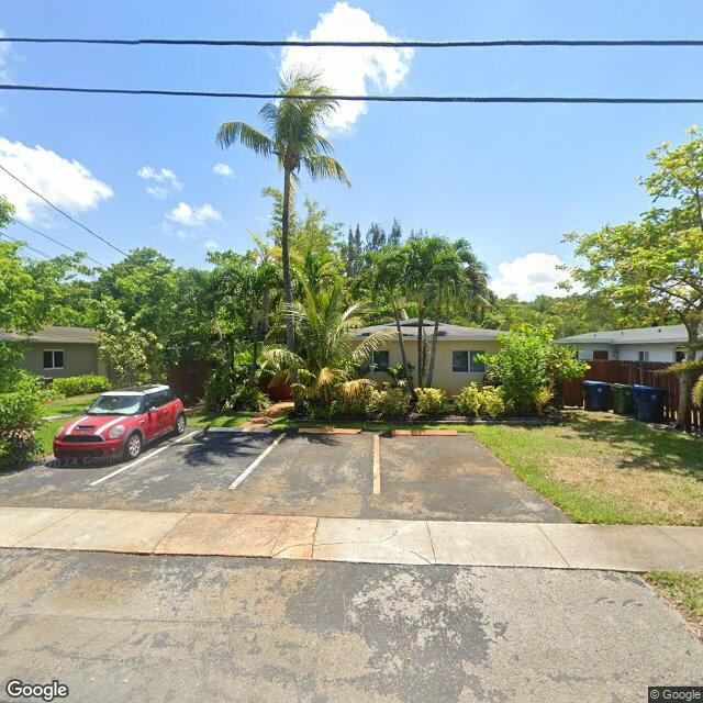2417 NW 9TH TER, Wilton Manors