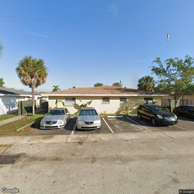 5641 NW 27TH CT, Lauderhill