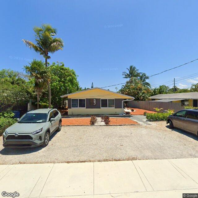 856 NE 37th St, Oakland Park
