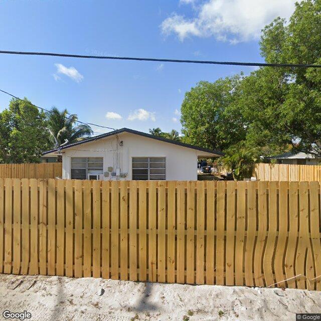 883 NE 40 St, Oakland Park