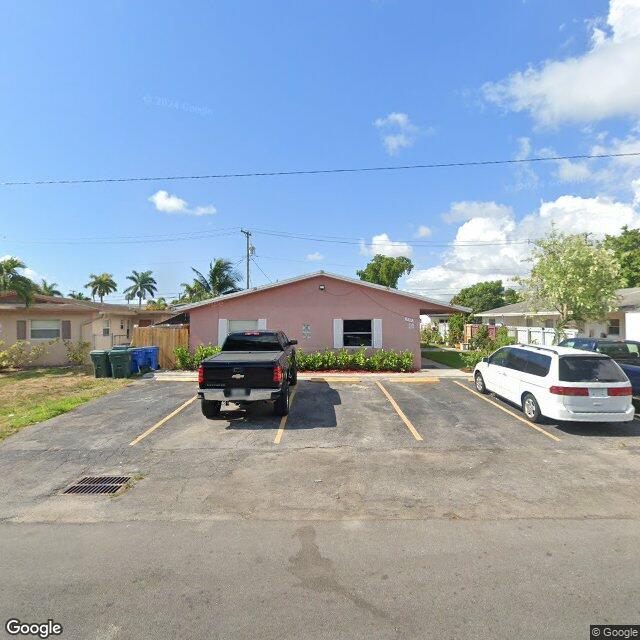 230 NE 40th Ct, Oakland Park