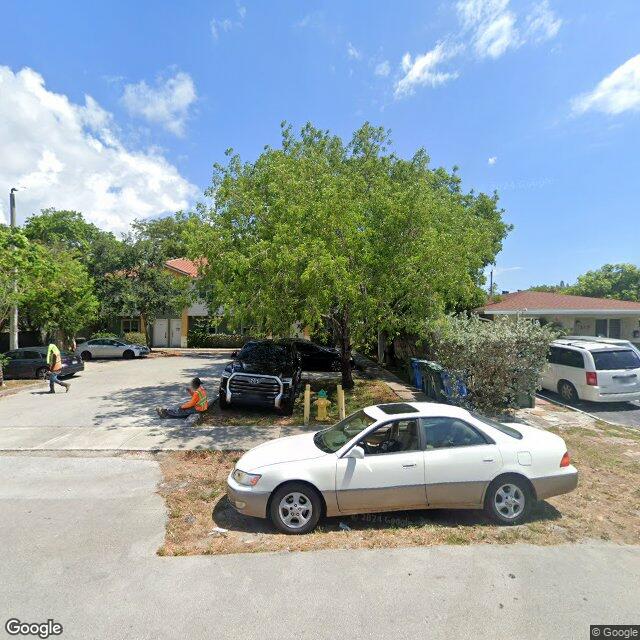421 NW 40th Ct, Oakland Park