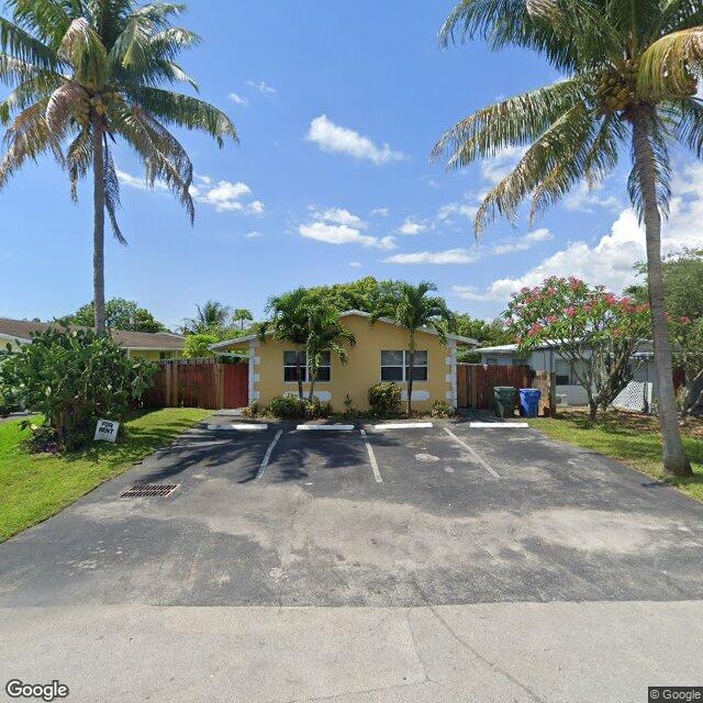 706 NW 42nd St, Oakland Park