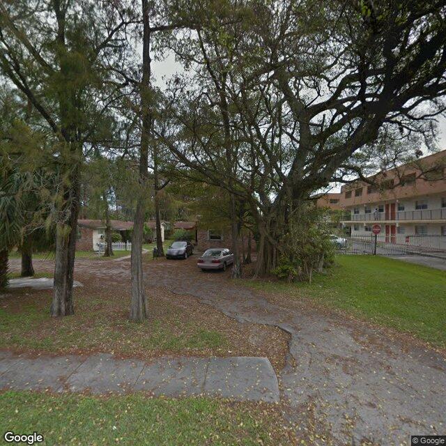 4240 NW 21st Ave, Oakland Park